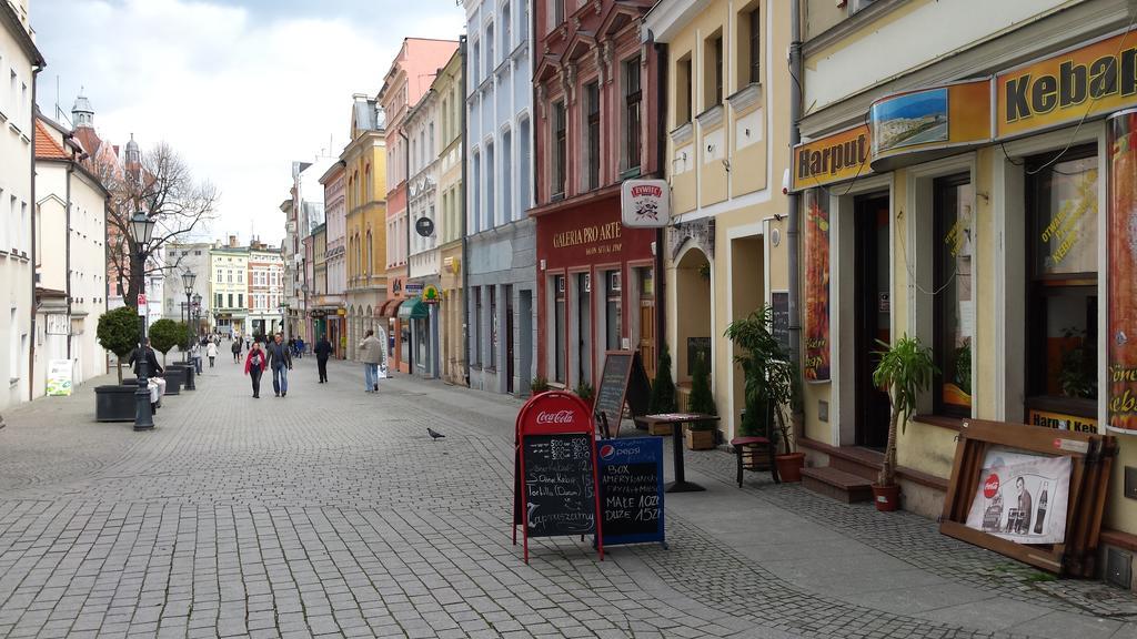 Apartamenty Centrum Krawiecka Zielona Góra Exterior foto